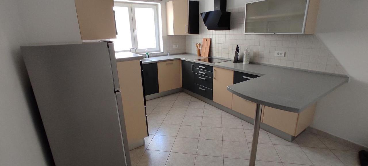 Apartment Aki Crikvenica Zewnętrze zdjęcie